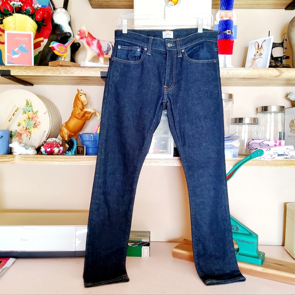 J Crew 250 Skinny 30/30 Dark Rinse Jeans Like New Wardrobe Essential